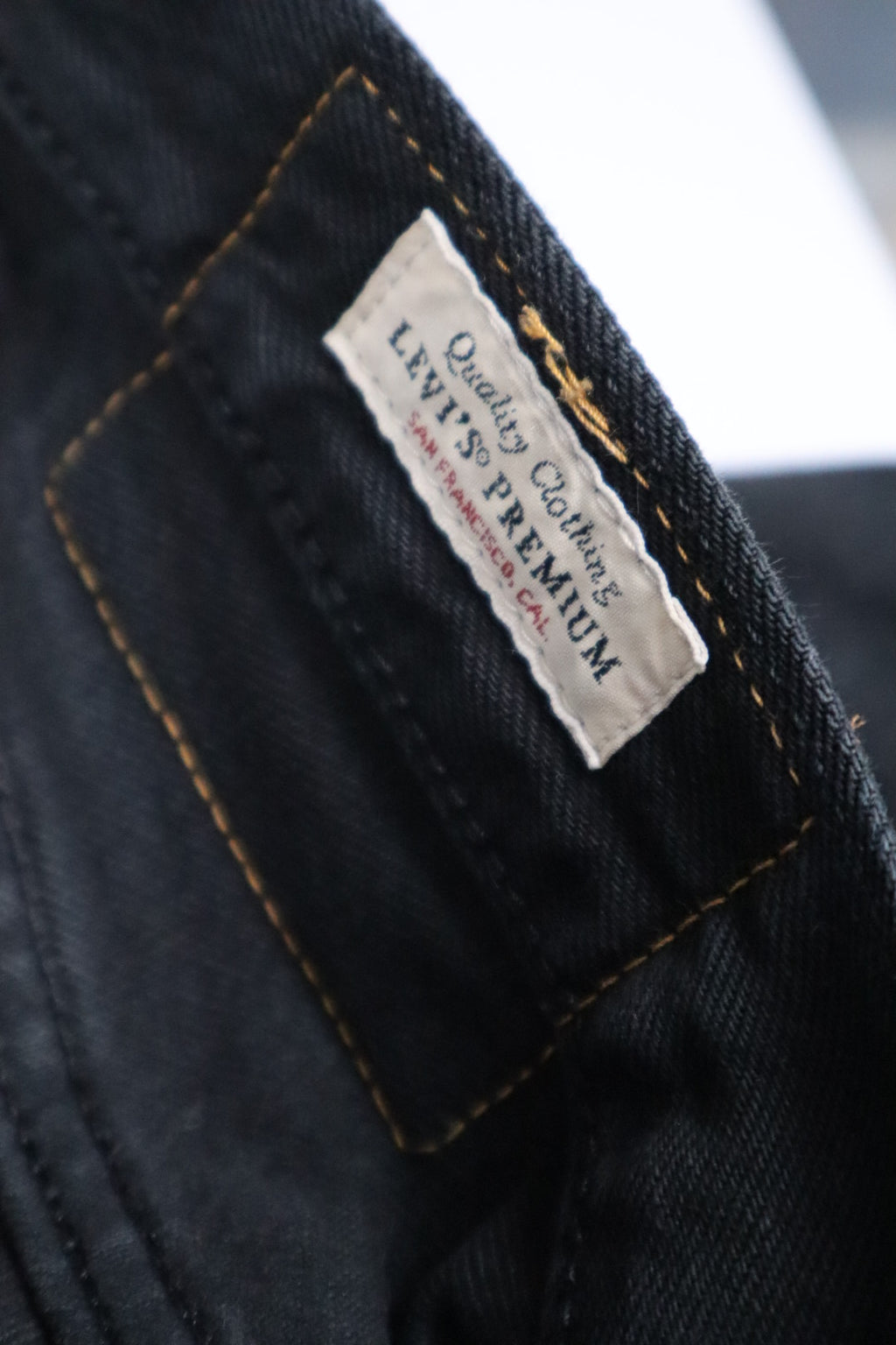 Jean Levi's 501 noir