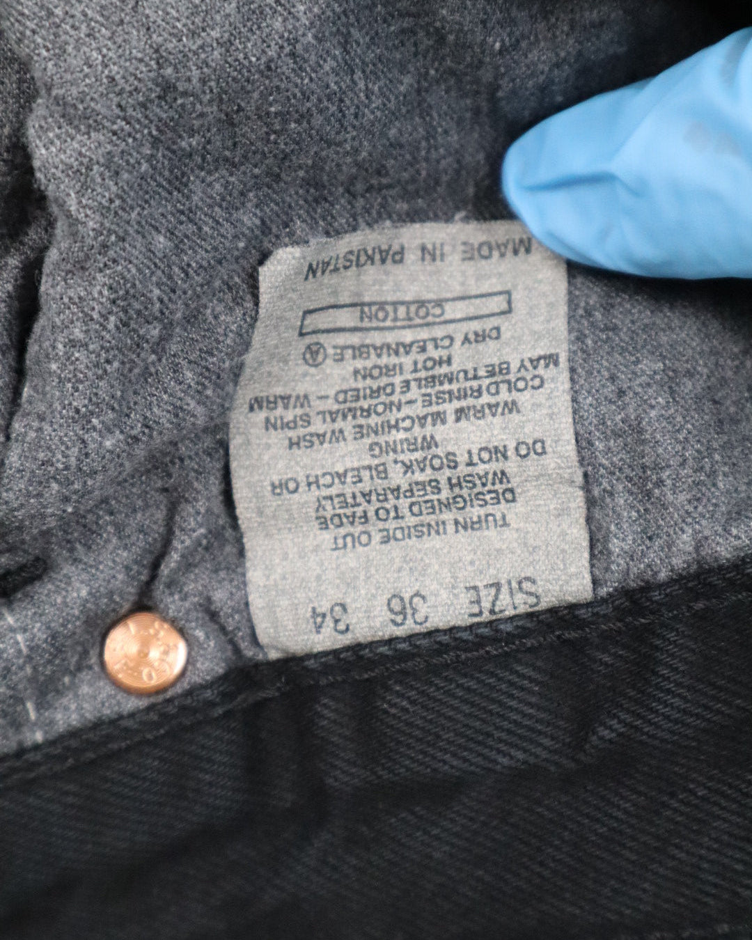 Jean Levi's 501 noir
